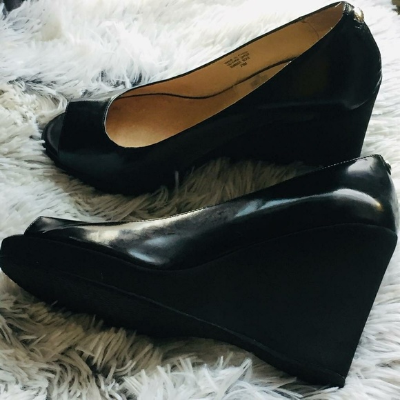 SOLD DNB Michael Kors Black Wedges - Picture 6 of 7